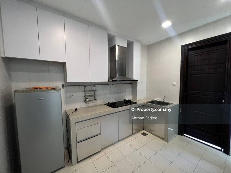 Bungalow House untuk Dijual di Kayangan Heights, Shah Alam oleh Ahmad Fadlee - iProperty.com.my
