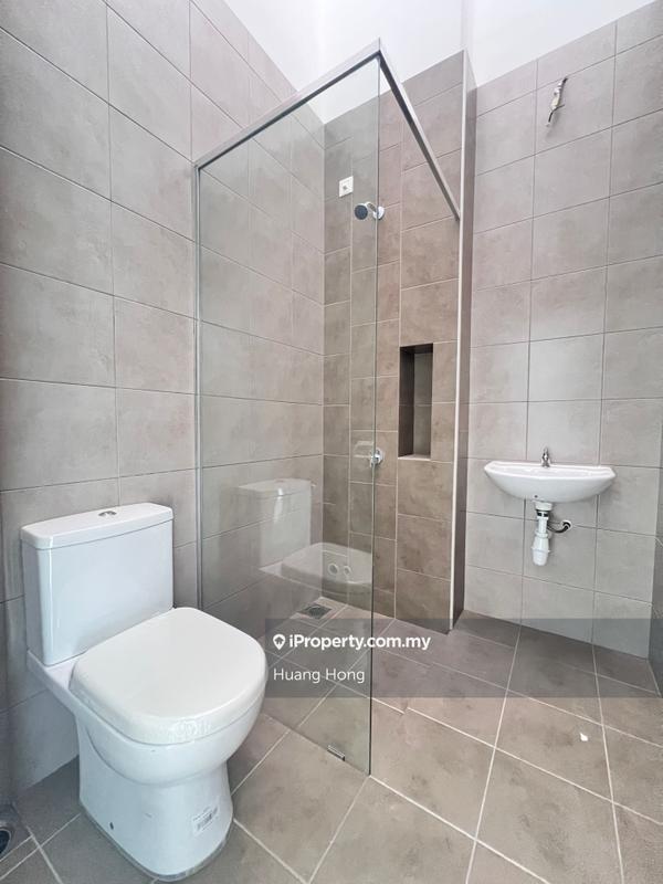Rumah Berangkai 2 Tingkat untuk Dijual di Setia Safiro, Cyberjaya oleh Huang Hong - iProperty.com.my