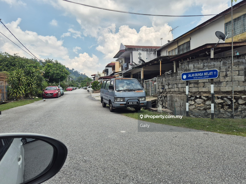 Rumah Teres untuk Dijual di Taman Seraya, Ampang oleh Gaily - iProperty.com.my