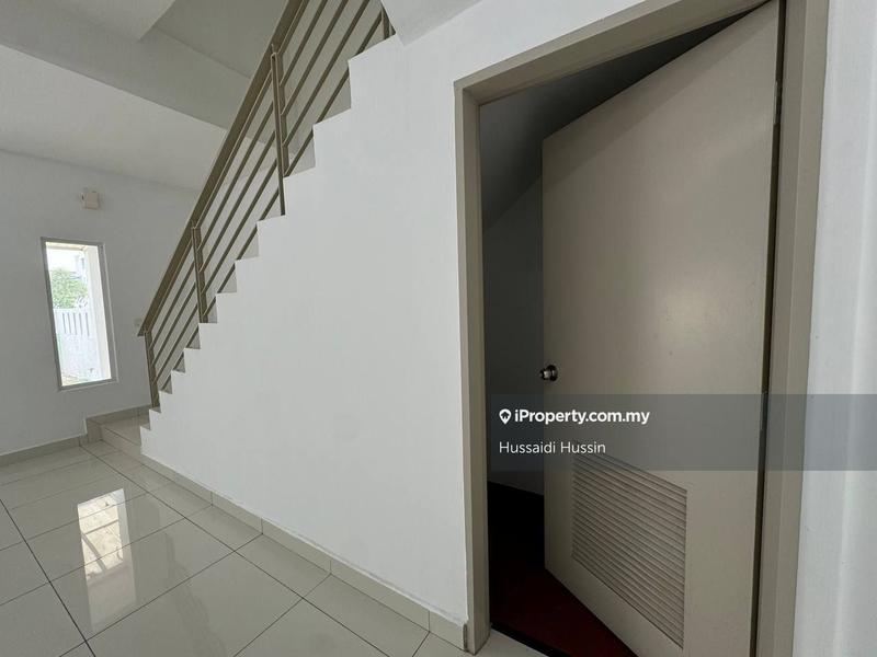 3-storey Terraced House for Sale in Semenyih, Selangor by Hussaidi Hussin - iProperty.com.my