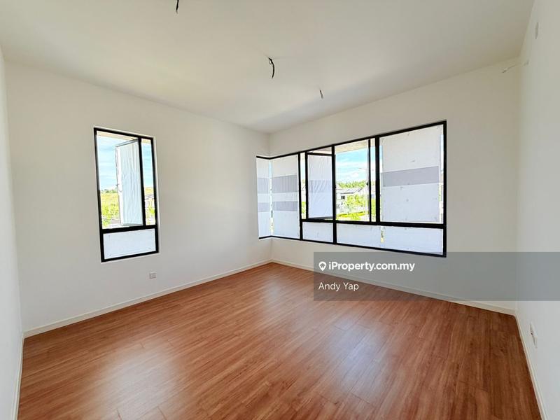 Rumah Teres untuk Dijual di Kota Emerald, Rawang oleh Andy Yap - iProperty.com.my