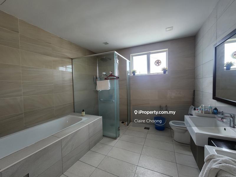 Bungalow House for Sale in Country Heights, Kajang by Claire Choong - iProperty.com.my