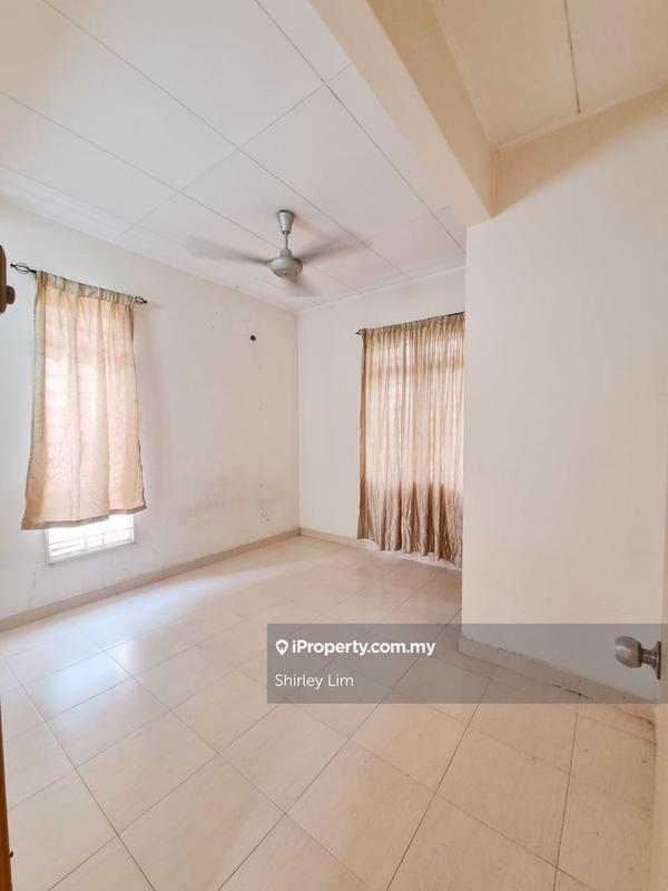 Rumah Berkembar untuk Dijual di Taman Kipark, Puchong oleh Shirley Lim - iProperty.com.my