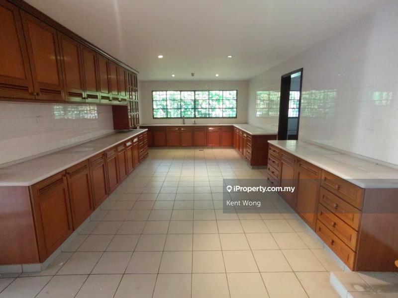 Bungalow House for Sale in Taman Bukit Pantai, Bangsar by Kent Wong - iProperty.com.my