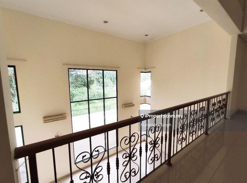 Banglo untuk Dijual di Ampang Hilir, Ampang oleh Mel Walia - iProperty.com.my