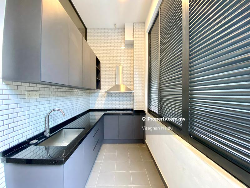 Rumah Berangkai 3.5 Tingkat untuk Dijual di Fields of Gold Villa Senja Rawang Kota Emerald, Rawang oleh Visaghan Naidu - iProperty.com.my