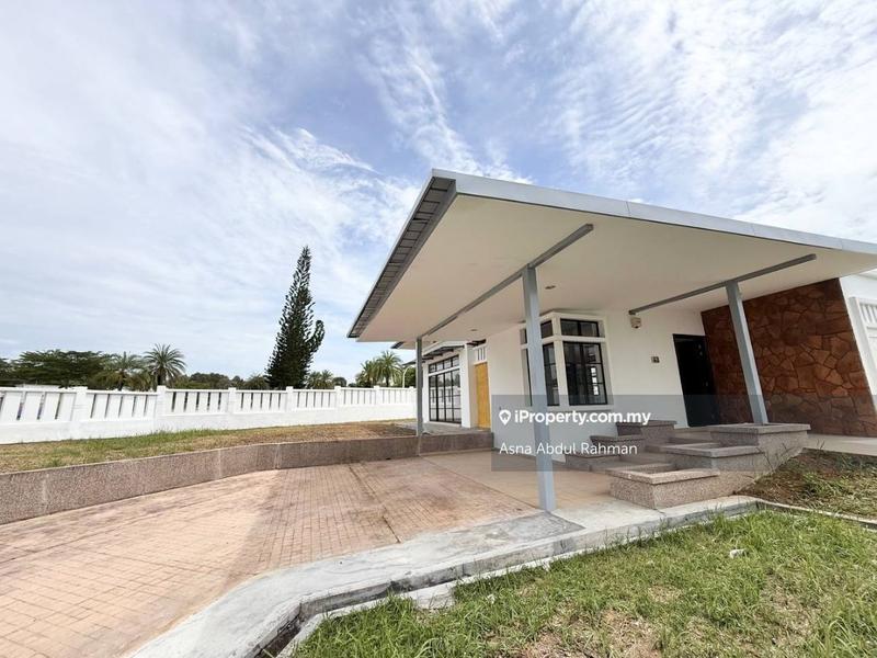 Bungalow House for Sale in Bandar Baru Enstek, Bandar Enstek by Asna Abdul Rahman - iProperty.com.my