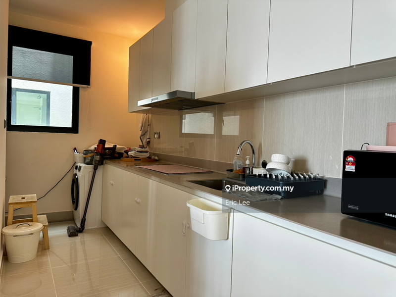 Service Residence for Sale in Senada Residence @ KLGCC Resort by Eric Lee - iProperty.com.my