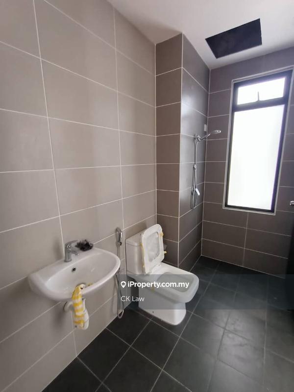 Rumah Berangkai 2 Tingkat untuk Dijual di Kajang East, Semenyih oleh CK Law - iProperty.com.my