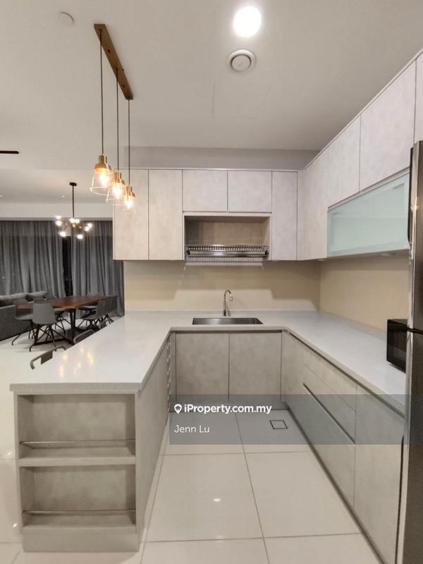 For Sale - Dianthus @ Tropicana Gardens