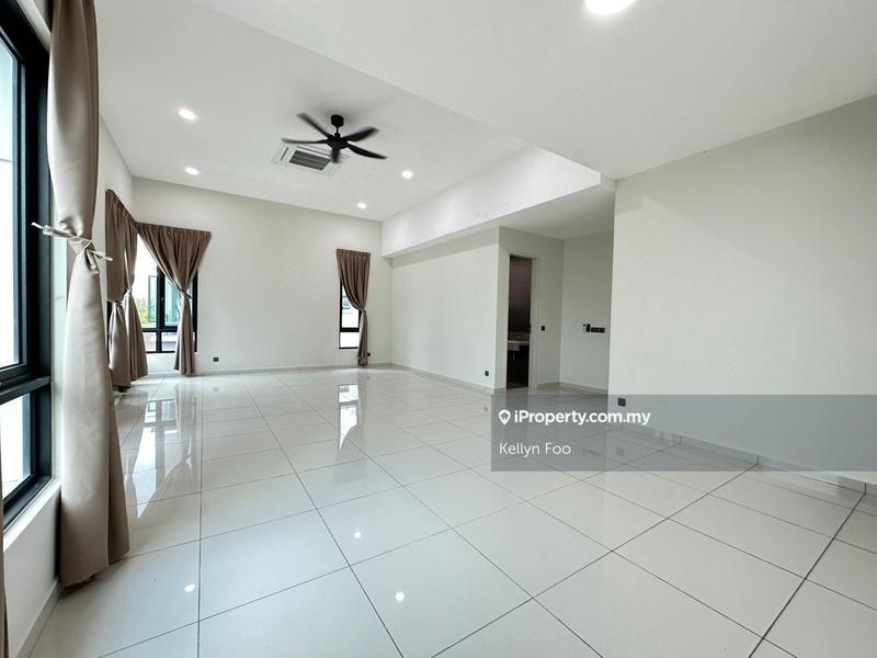 Semi-Detached House for Sale in Seaview 2 Storey Semi-D at 8 Residence Ujong Pasir, Melaka City by Kellyn Foo - iProperty.com.my