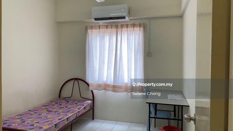 Condominium for Sale in Forest Green by Selene Chong - Bedroom - iProperty.com.my