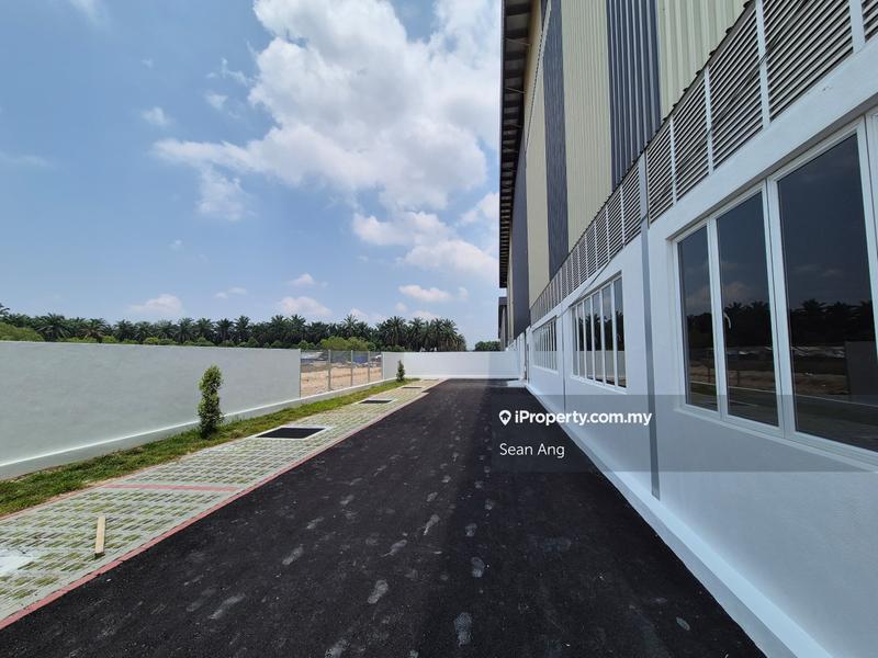 Semi-D Factory for Sale in Bandar Puncak Alam, Puncak Alam by Sean Ang - iProperty.com.my
