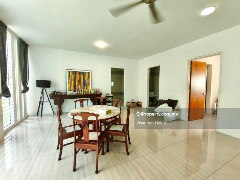 Bungalow House untuk Dijual di Bandar Country Homes, Rawang oleh Visaghan Naidu - iProperty.com.my