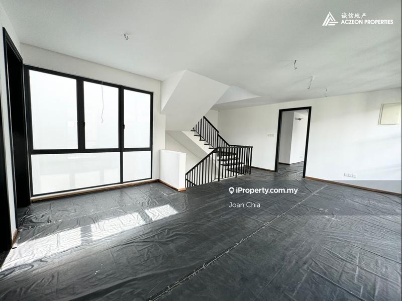 Rumah Teres 3-Tingkat untuk Dijual di Senibong, Permas Jaya oleh Joan Chia - iProperty.com.my