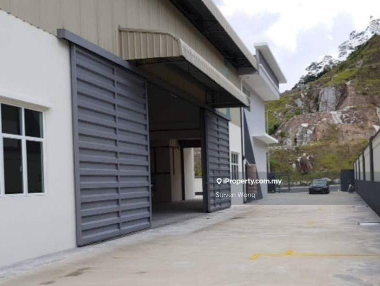 Semi-D Factory for Sale in Hi-Tech Industrial Park, Semenyih by Steven Wong - iProperty.com.my