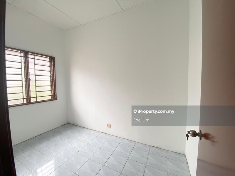 1-storey Terraced House for Sale in Kampung Perepat, Kapar by Joel Lim - iProperty.com.my