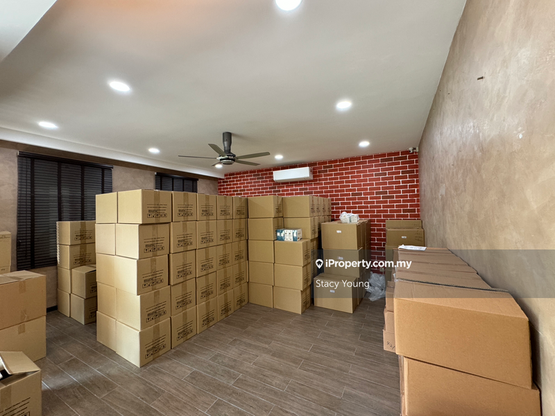 Rumah Berkembar untuk Dijual di Batu 9, Cheras oleh Stacy Young - iProperty.com.my
