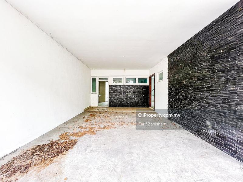 3-storey Terraced House for Sale in Seksyen U8, Shah Alam by Zarif Zahisham - iProperty.com.my