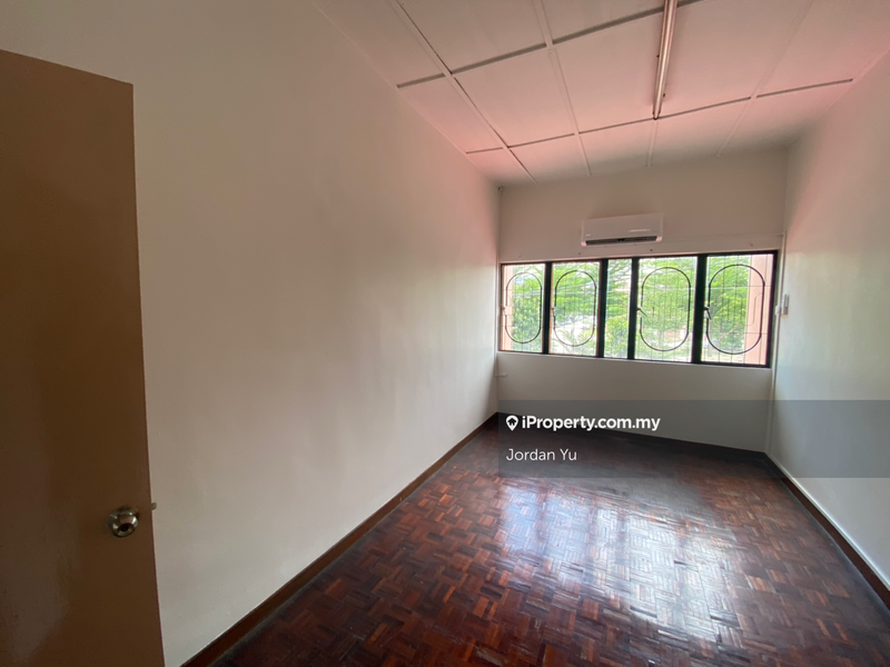 Rumah Berangkai 2 Tingkat untuk Dijual di Taman Cempaka, Ampang oleh Jordan Yu - iProperty.com.my
