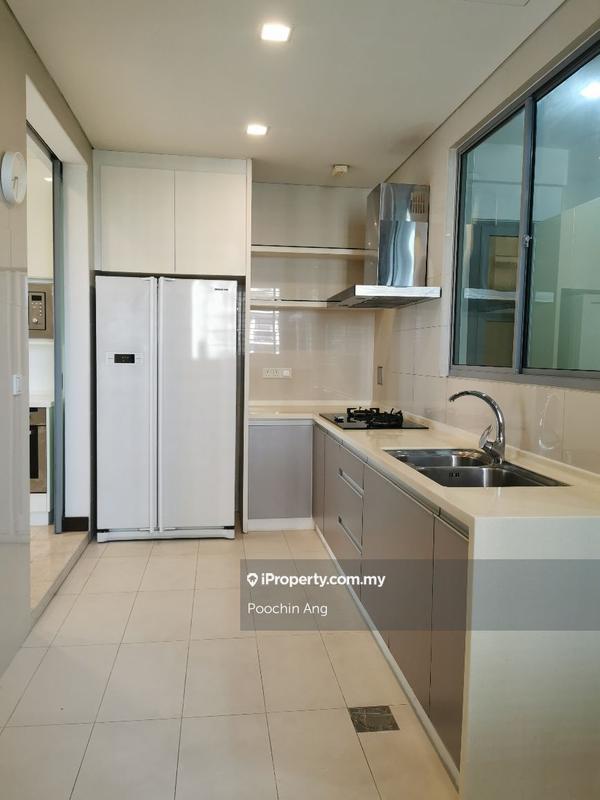 Condominium for Sale in Hampshire Residences by Poochin Ang - iProperty.com.my