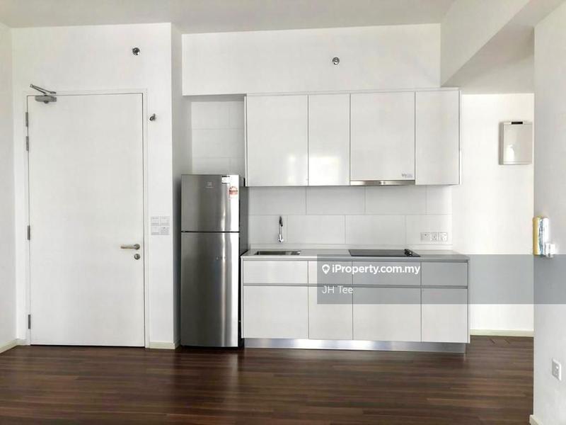 Residensi Servis untuk Dijual di SqWhere Service Apartments oleh JH Tee - iProperty.com.my
