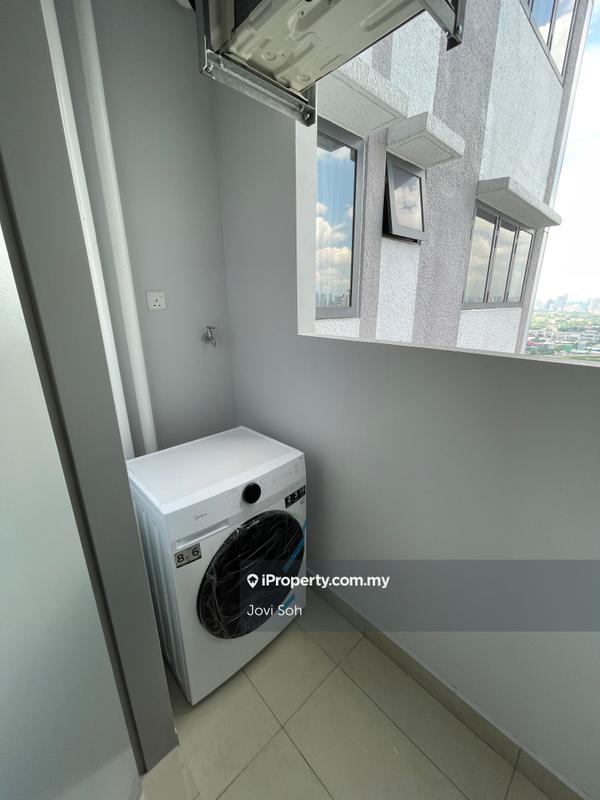 For Rent - M Vertica