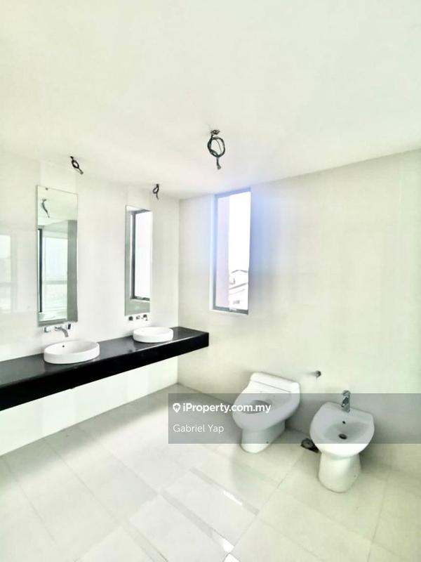 Kediaman Servis untuk Dijual di Gateway Kiaramas Residences oleh Gabriel Yap - iProperty.com.my
