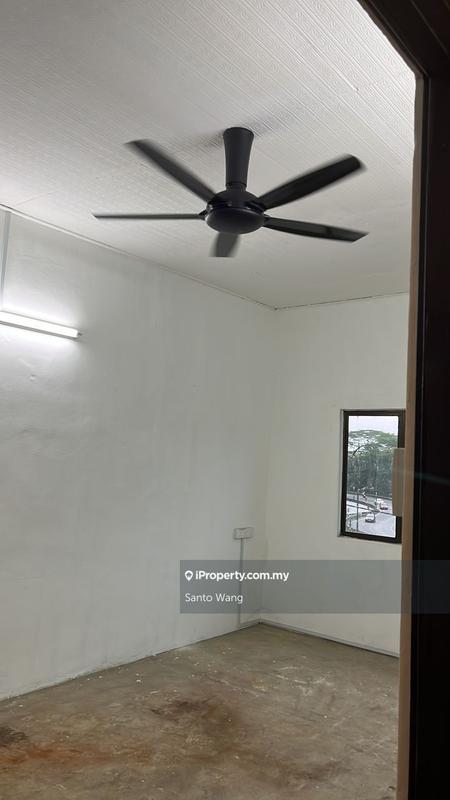 Kedai untuk Dijual di Taman Tasek, Johor Bahru oleh Santo Wang - iProperty.com.my