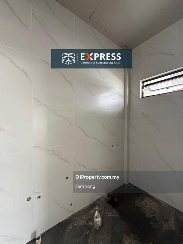 Bungalow House for Sale in Holiday Park, Miri by Sam Yong - iProperty.com.my