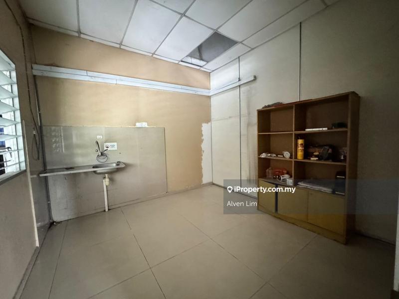 Kilang Terpisah untuk Dijual di Kawasan Perindustrian Kundang, Rawang oleh Alven Lim - iProperty.com.my