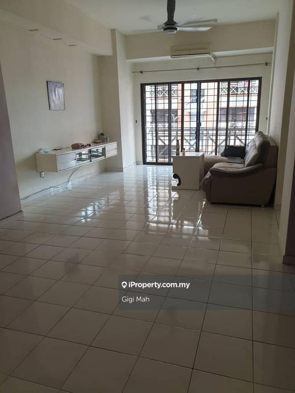 For Sale - Evergreen Park Acorn & Hazel