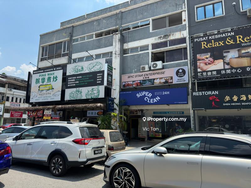 Kedai untuk Disewa di Kuala Lumpur, Jalan Klang Lama (Old Klang Road) oleh Vic Tan - Exterior - iProperty.com.my