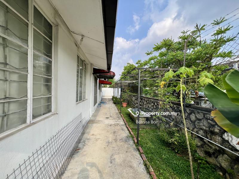 Bungalow House untuk Dijual di SS3, Petaling Jaya oleh Bernisa Bon - iProperty.com.my
