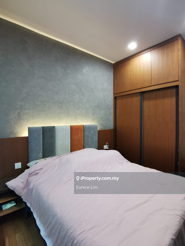 Condominium for Sale in Middleton by Eunice Lim - iProperty.com.my
