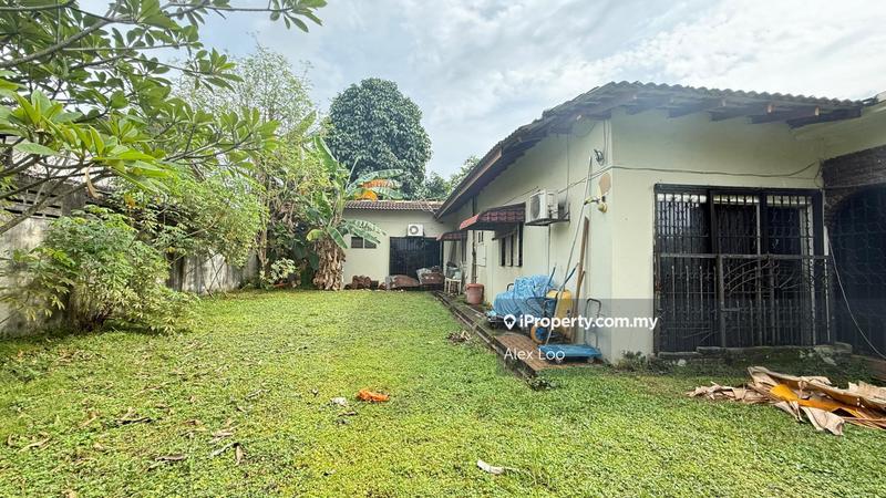 Bungalow House for Sale in Seksyen 11, Petaling Jaya by Alex Loo - iProperty.com.my