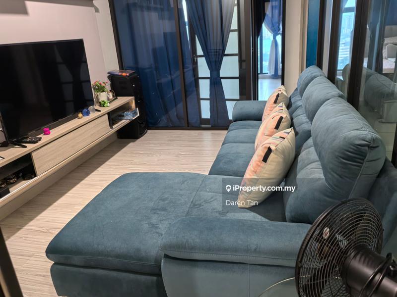 Service Residence for Sale in Flexus Signature by Daren Tan - iProperty.com.my