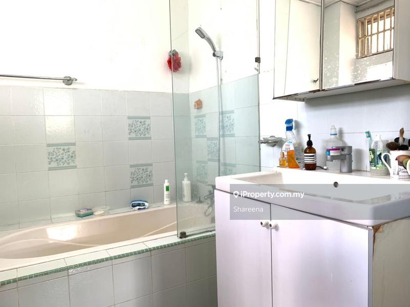 Rumah Berangkai 2 Tingkat untuk Dijual di Taman Bukit Pantai, Bangsar oleh Shareena - iProperty.com.my