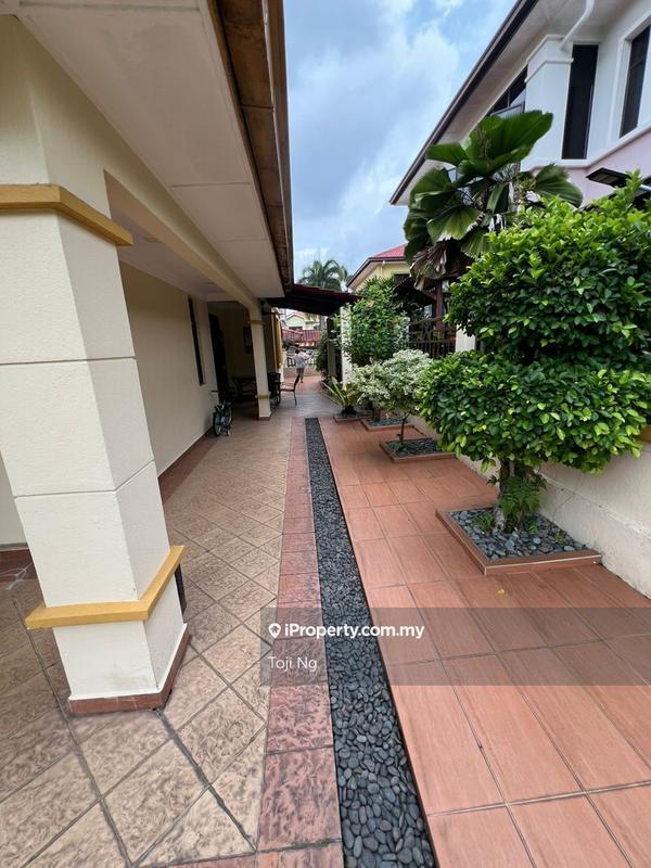 Rumah Berkembar untuk Dijual di Danau Mas, Cheras oleh Toji Ng - iProperty.com.my