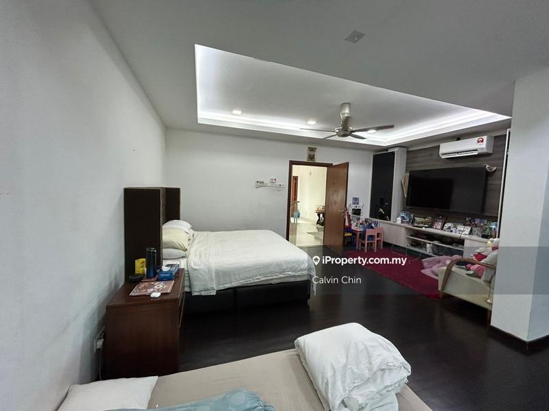 Rumah Berangkai 3.5 Tingkat untuk Dijual di Duta Suria, Ampang oleh Calvin Chin - iProperty.com.my