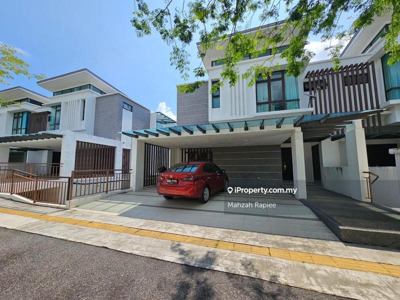 Rumah Berkembar untuk Dijual di Presint 8, Ayer 8, Putrajaya oleh Mahzah Rapiee - iProperty.com.my