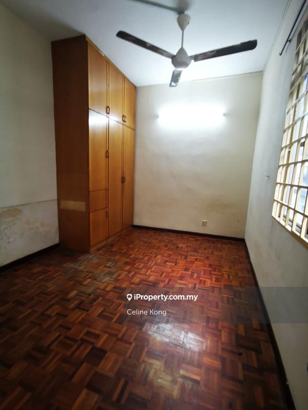 Rumah Pangsa untuk Dijual di Kuchai Entrepreneurs Park oleh Celine Kong - iProperty.com.my