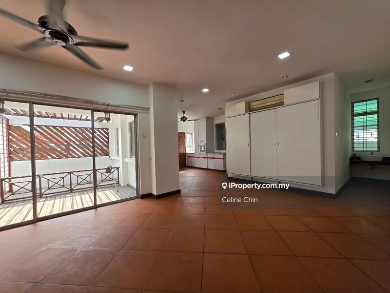 Rumah Teres 2-Tingkat untuk Dijual di Ara Damansara, Ara Damansara oleh Celine Chin - iProperty.com.my