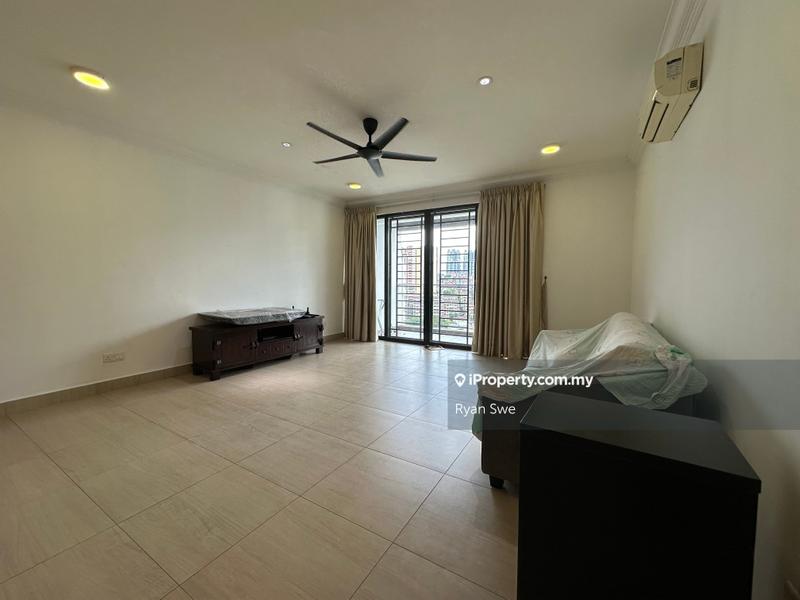 For Sale - Papillon Desahill Condominium