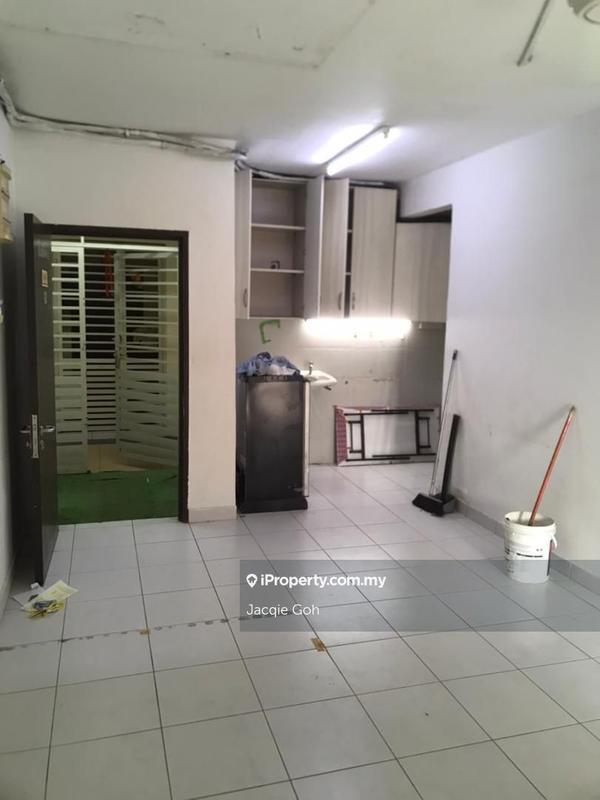 Service Residence for Sale in Amara by Jacqie Goh - iProperty.com.my