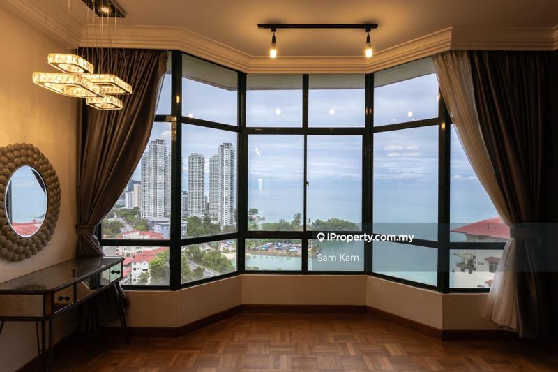 For Sale - Diamond Villa Condominium