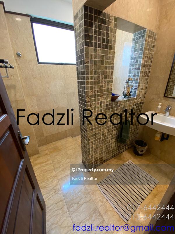 Bungalow House for Sale in Bukit Gita Bayu, Seri Kembangan by Fadzli Realtor - iProperty.com.my