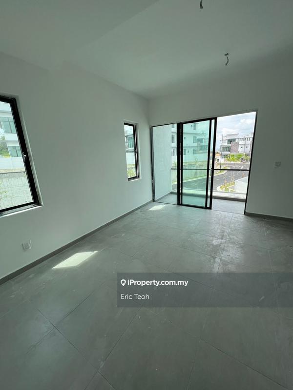 3-storey Terraced House for Sale in Residensi Bukit Orkid (Orchid Hills), Batu 9, Cheras by Eric Teoh - iProperty.com.my