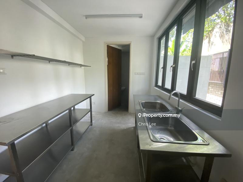 Bungalow House for Sale in Ampang Hilir, Ampang by Chris Lee - iProperty.com.my