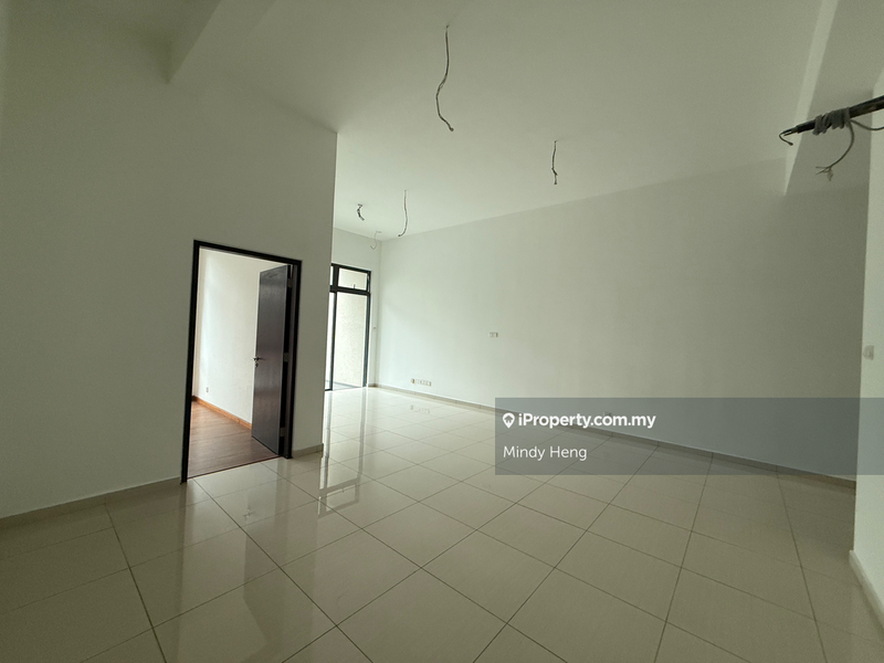 Pangsapuri untuk Dijual di Molek Pine 4 oleh Mindy Heng - iProperty.com.my